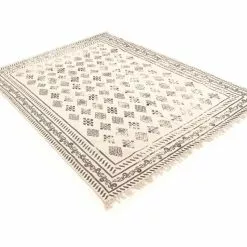 Räsymatto - Mundal 9 Räsymatto - Mundal -Pyöreät Matot Myymälä 09062017 img 5439 redigera 2