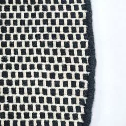 Pyöreä Matot - Coastal (musta/valkoinen) -Pyöreät Matot Myymälä coastal black white ullmatta wool carpet wollteppichen new 18rr