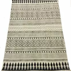 Räsymatto - Marrakech (musta/harmaa/valkoinen) 13 Räsymatto - Marrakech (musta/harmaa/valkoinen) -Pyöreät Matot Myymälä img 4736